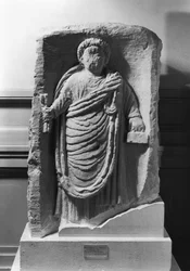 Stele funeraria di un notaio, da Deux-Sevres